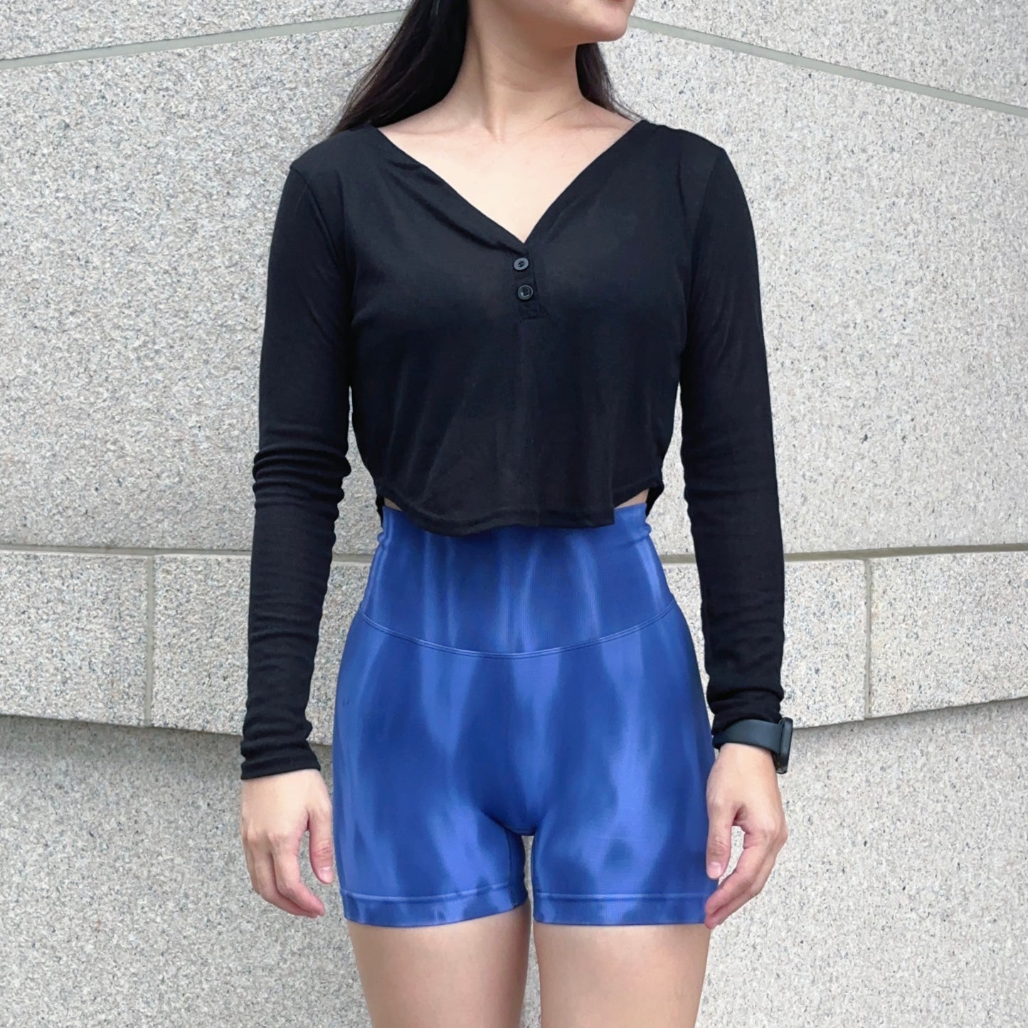 前鈕扣透膚針織罩衫(3色)