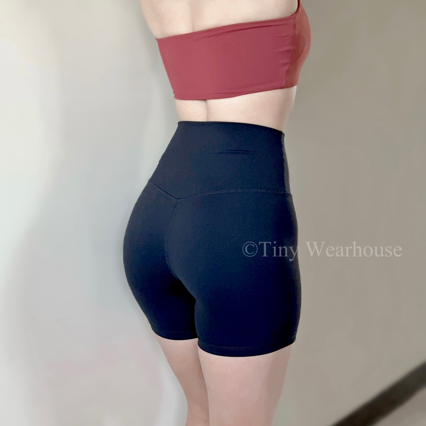 萊卡超高彈力四分運動短褲(4色)