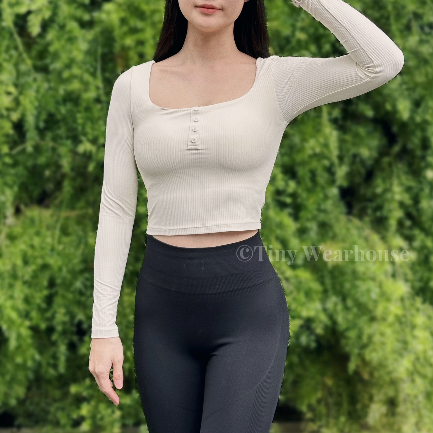 帶胸墊前排扣方領運動上衣（2色）