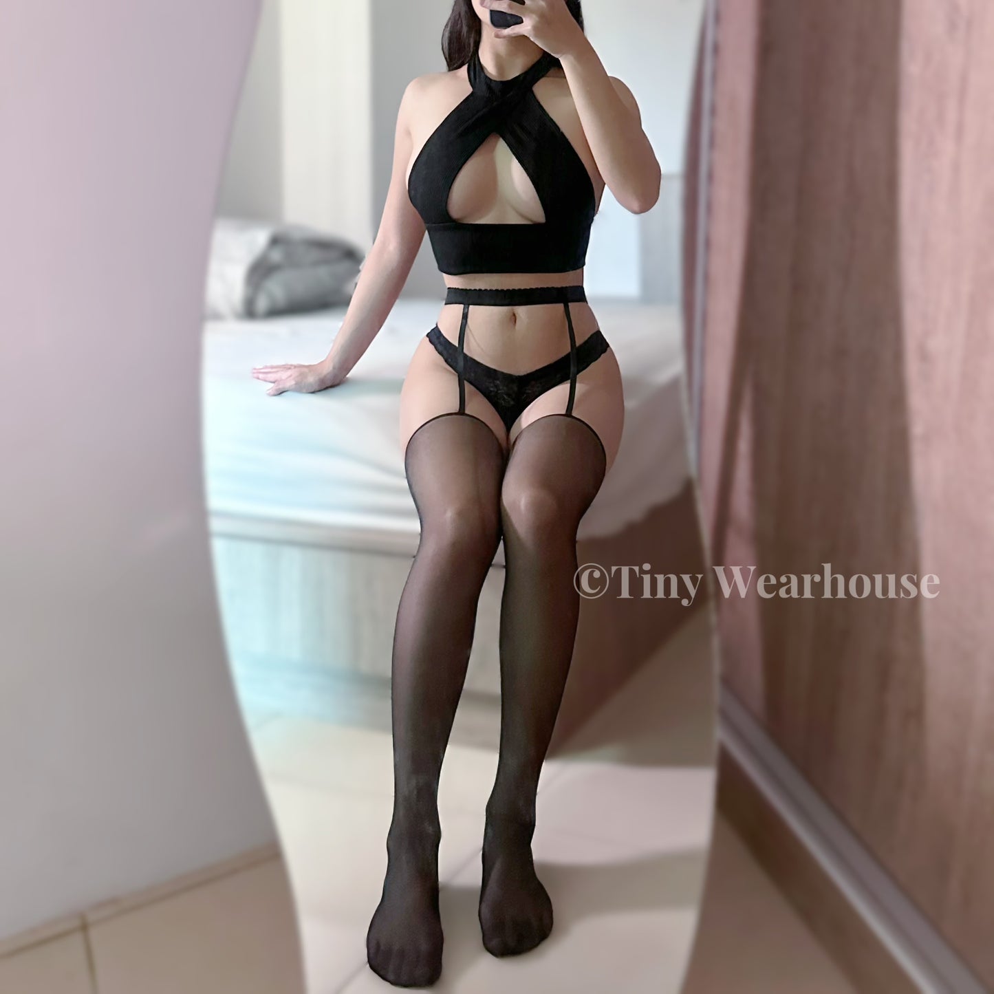 性感吊帶連身絲襪（2色）