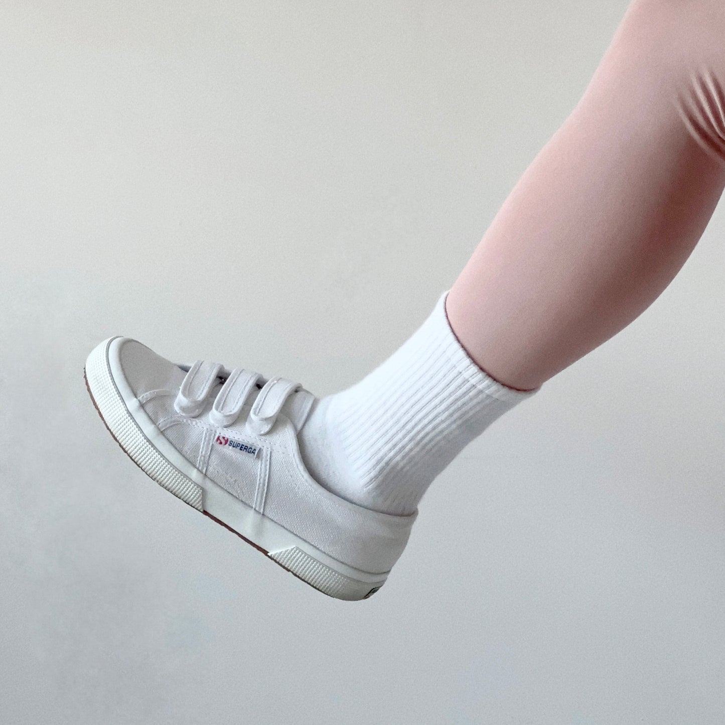 純棉厚磅基本款運動長襪（5色）