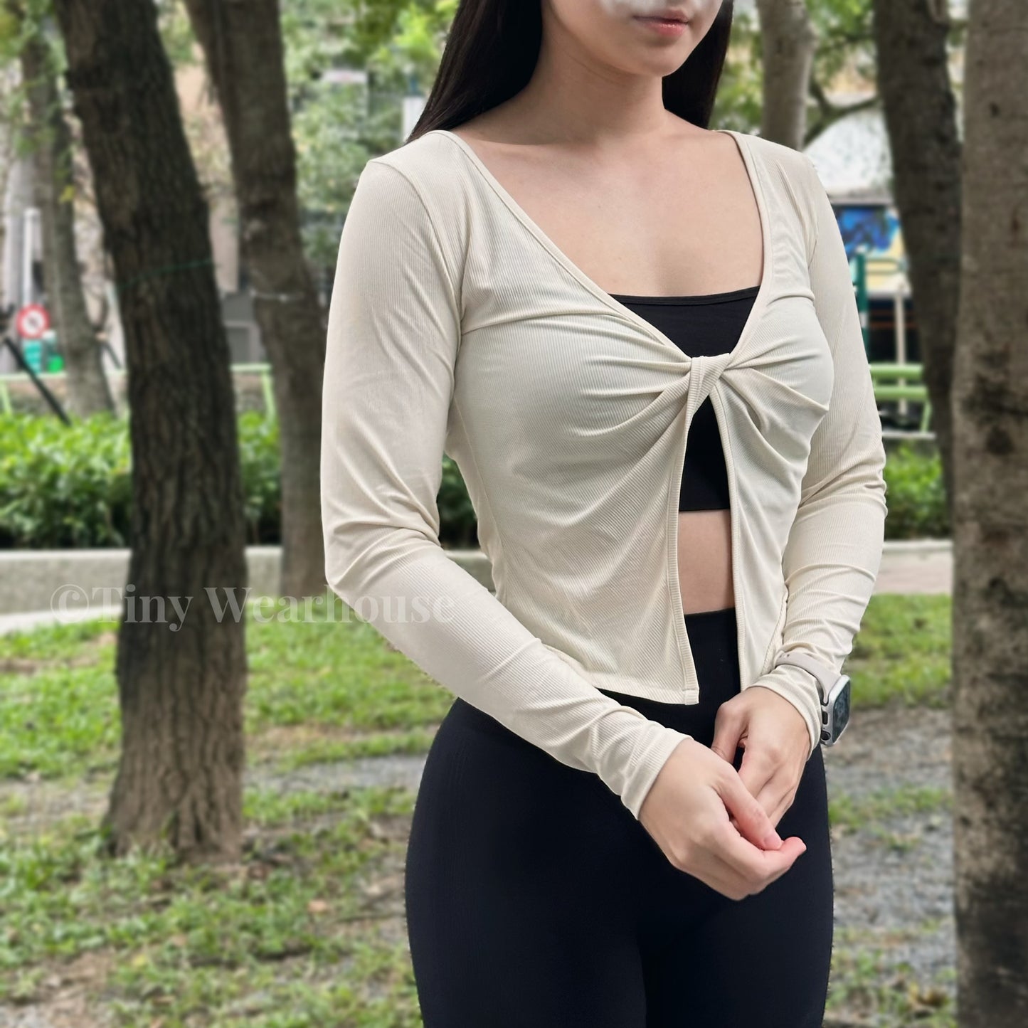 前扭結螺紋好比例罩衫（3色）