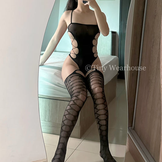透膚鏤空自帶大腿襪連身衣（2款）