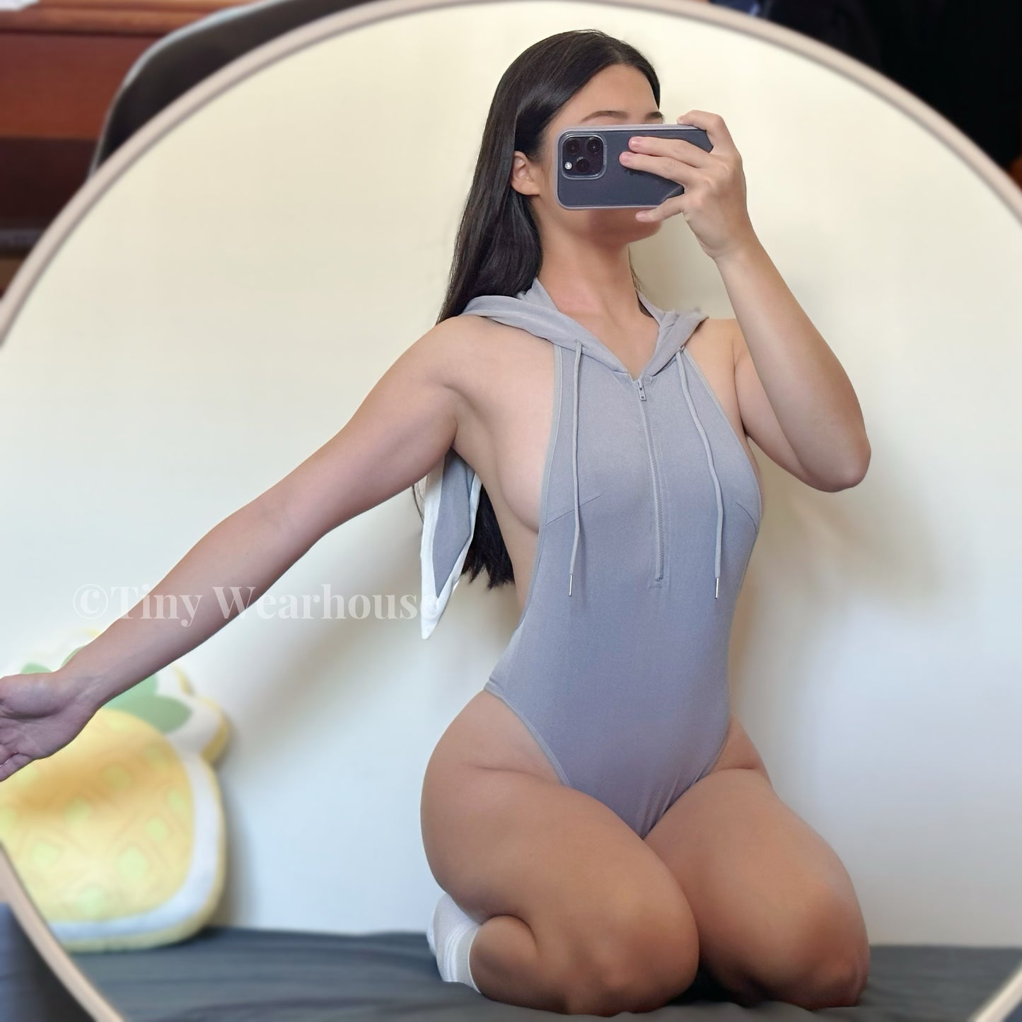 前拉鍊抽繩連帽小兔子開檔連身衣