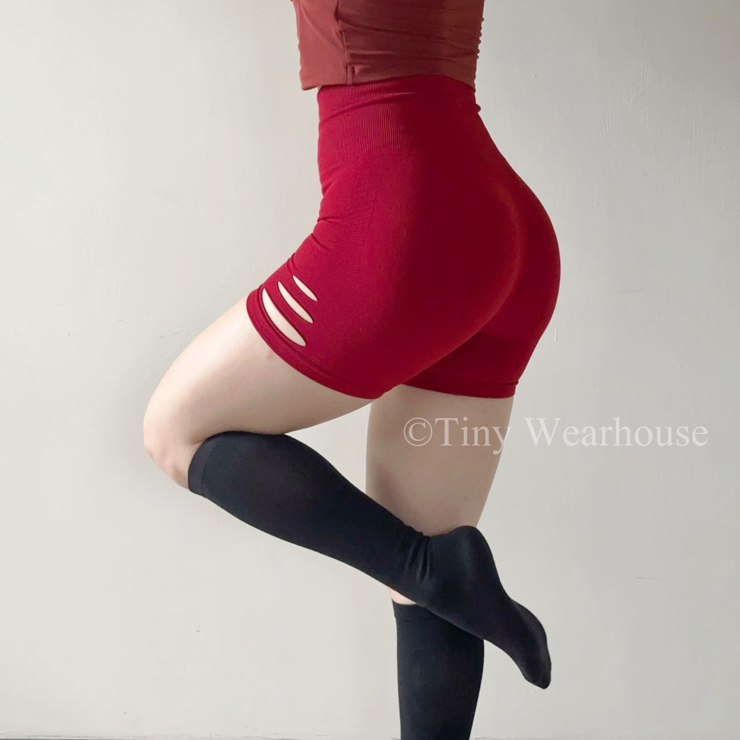 側割破高腰翹屁屁四分褲（4色）