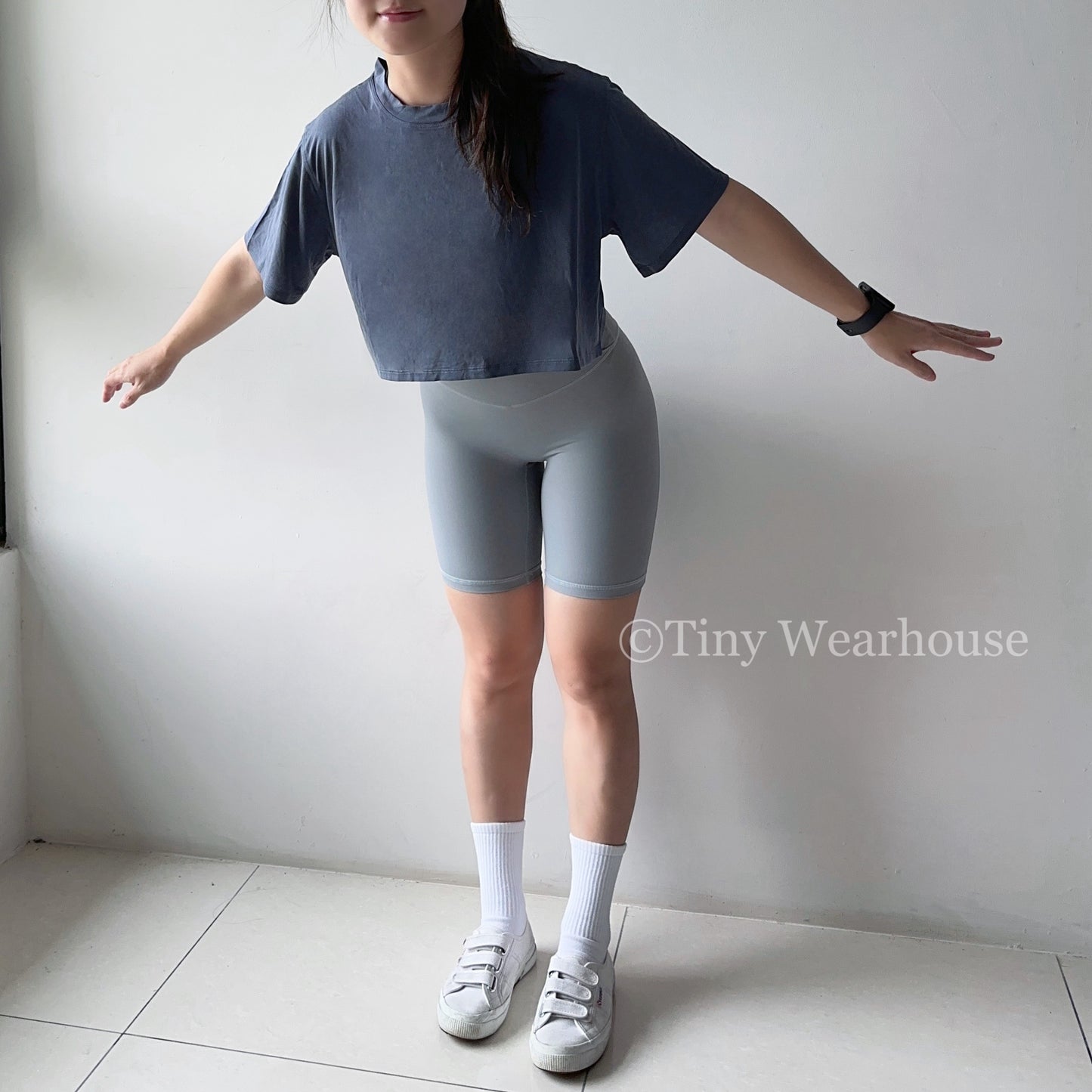 莫代爾棉舒適親膚短版上衣（4色）