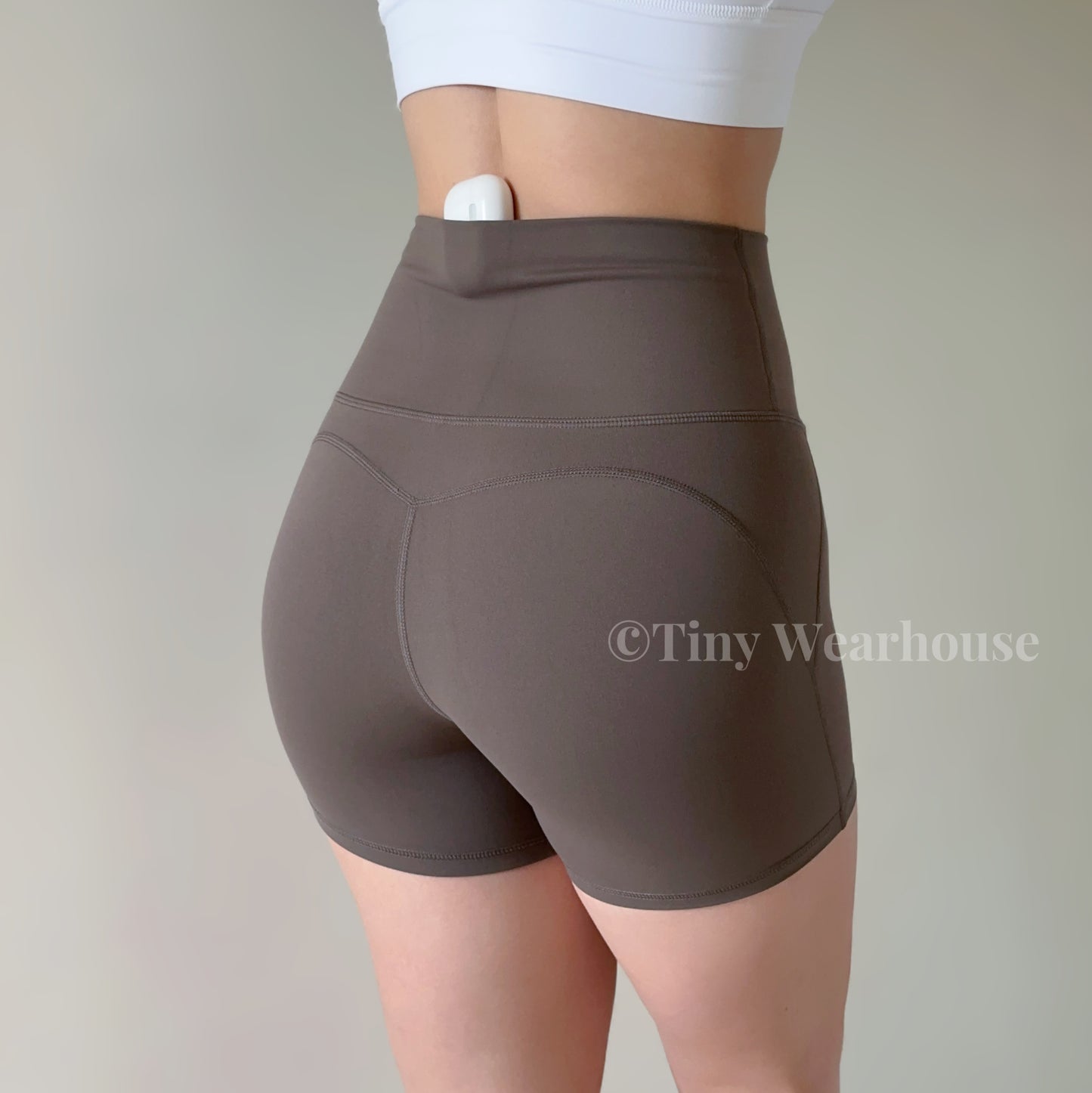 自帶內褲高腰後口袋三分運動短褲（5色）