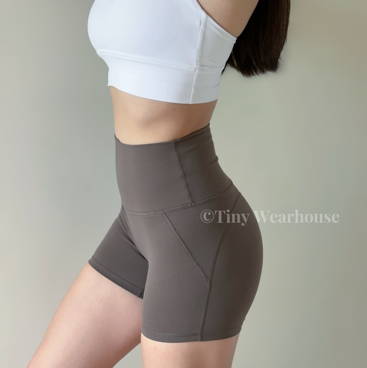 自帶內褲高腰後口袋三分運動短褲（5色）