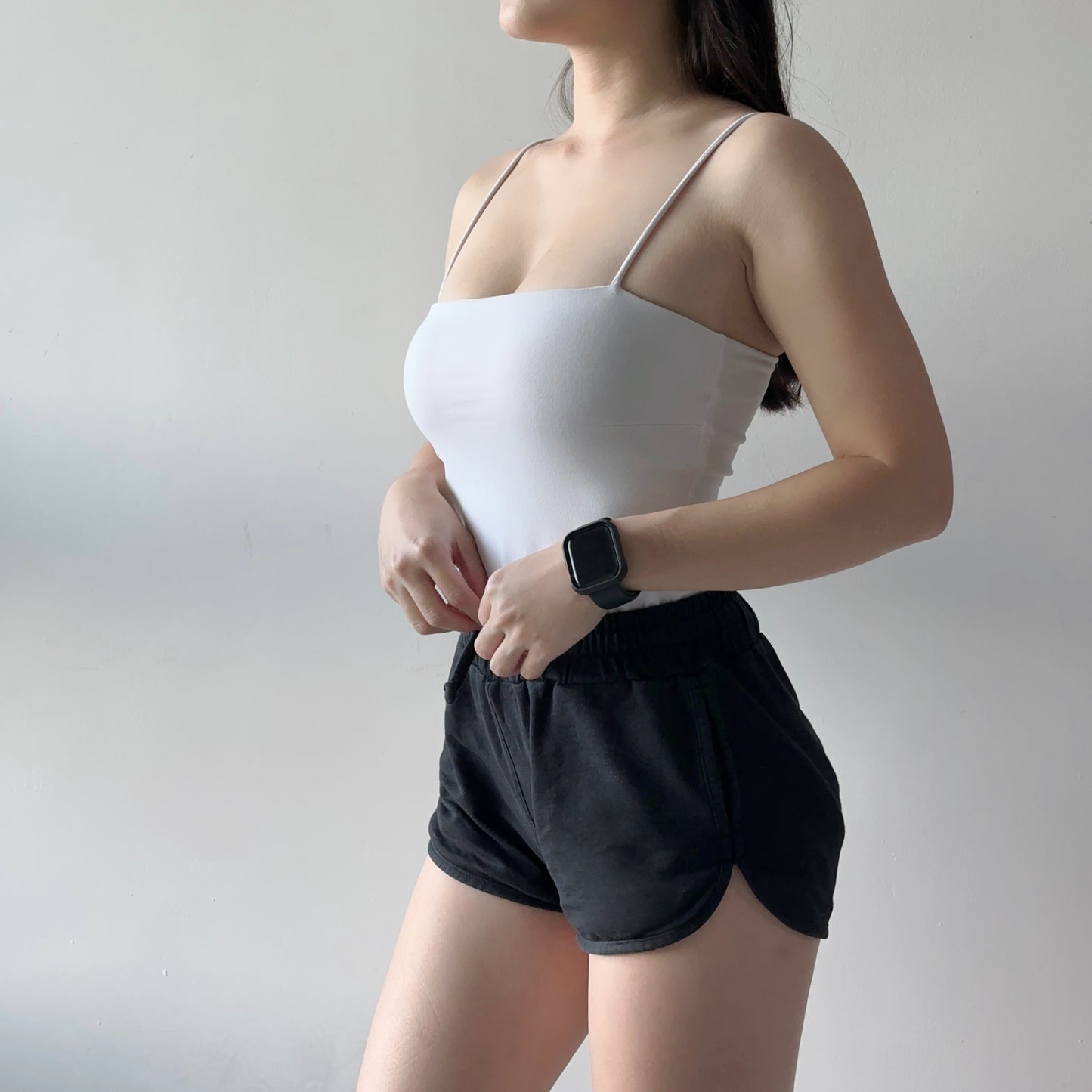 帶胸墊細肩帶平口運動背心 Bra Top（4色）