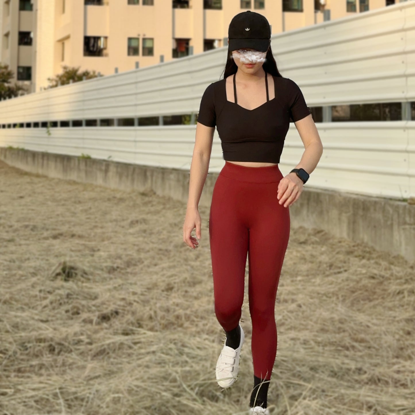 帶胸墊彈力掛脖吊帶螺紋運動上衣（4色）