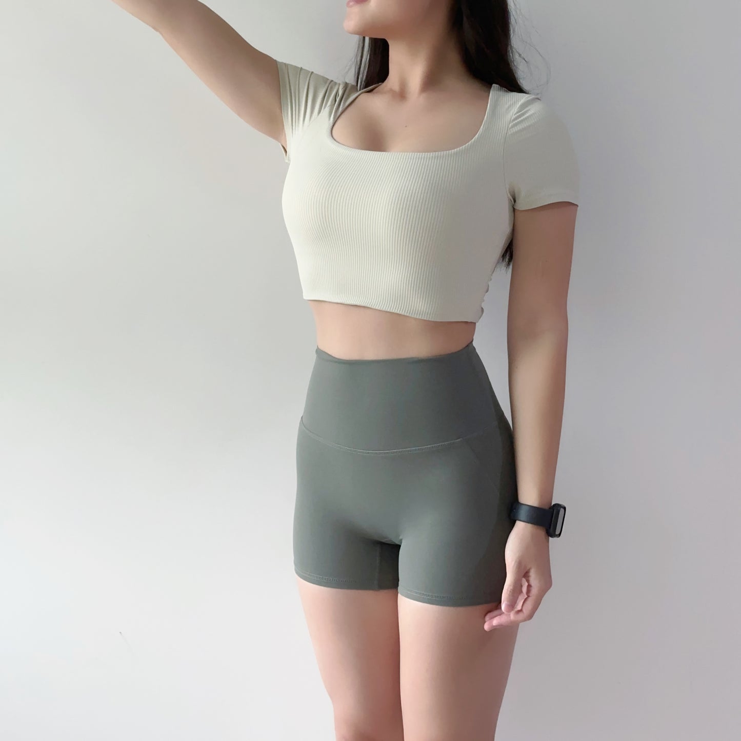 自帶內褲高腰後口袋三分運動短褲（5色）