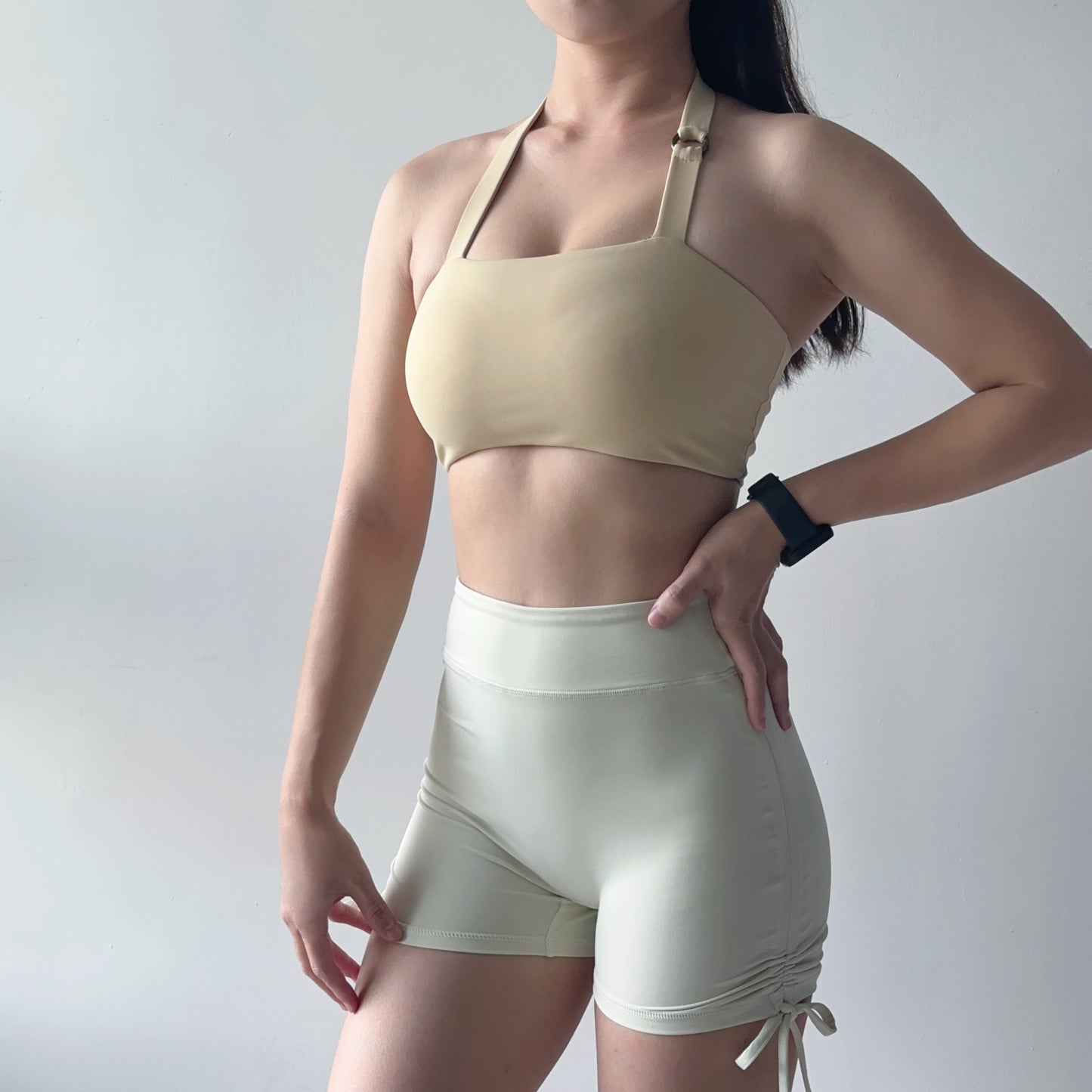 圓環掛脖平口運動內衣（2色）