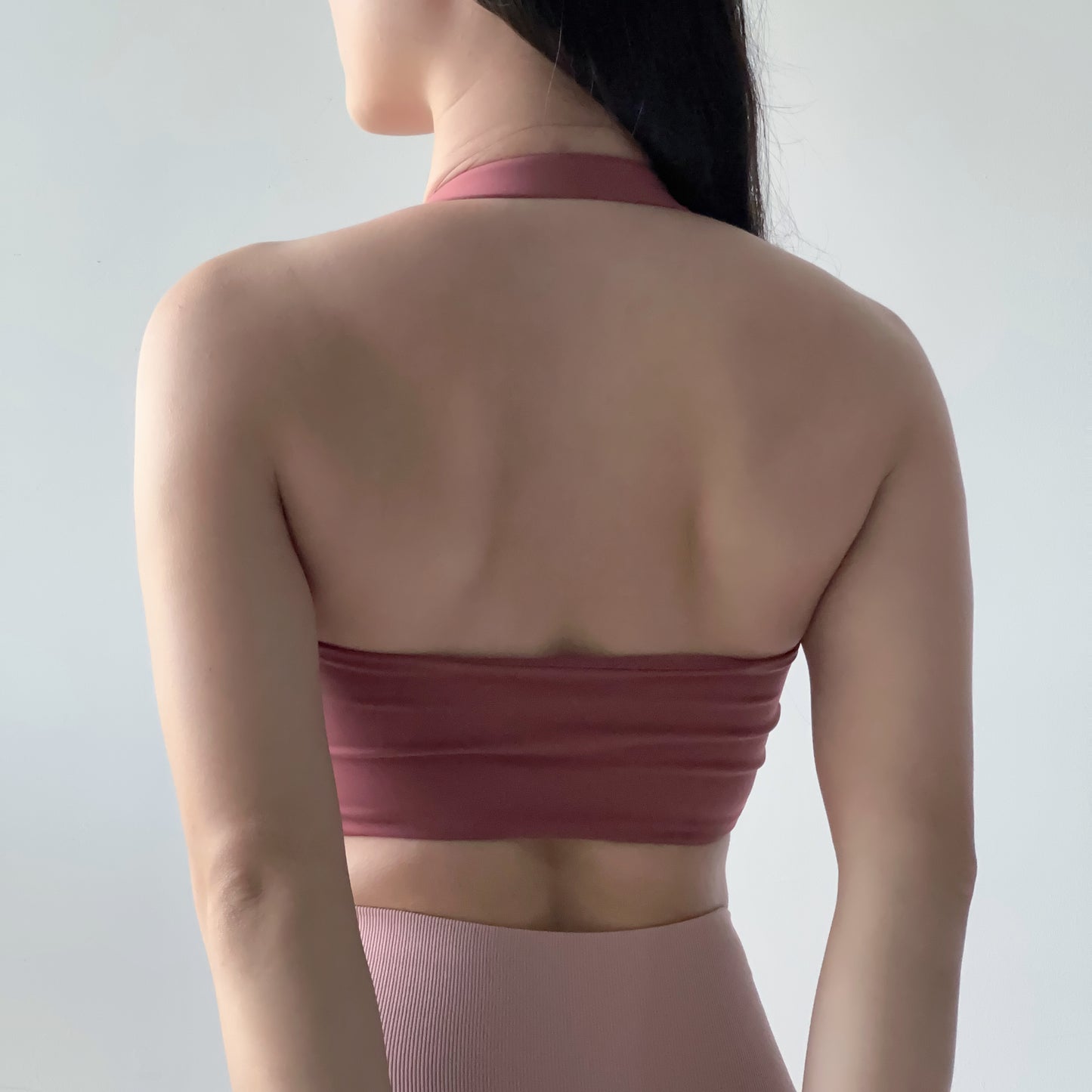 圓環掛脖平口運動內衣（2色）